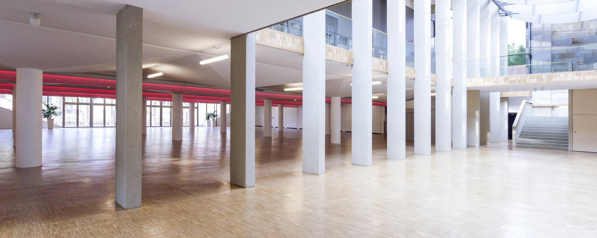 16215_Kolonnadenfoyer.original.jpg