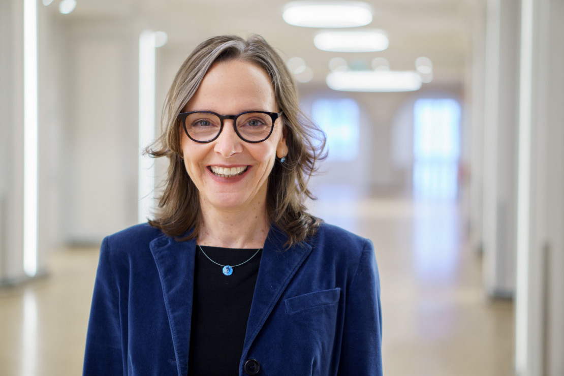 Portrait von Christine Popp im Kassel Kongress Palais